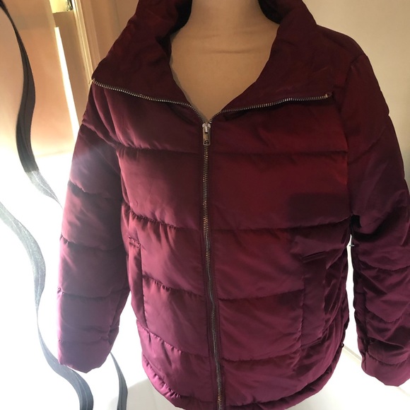 Gorgeous Burgundy Puffer Jacket - Picture 5 of 8